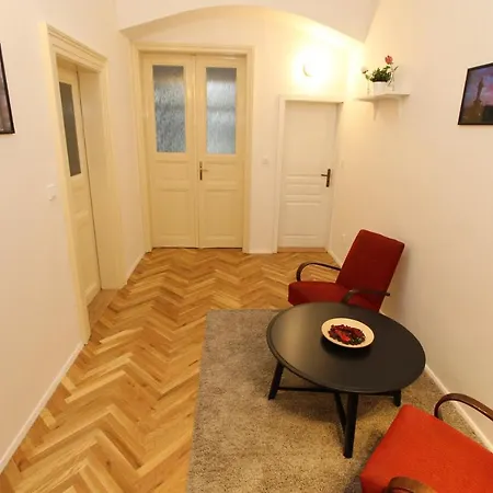 Zizka Apartment Prague