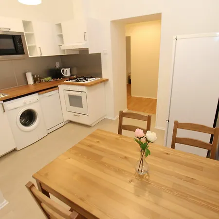 Zizka Apartment